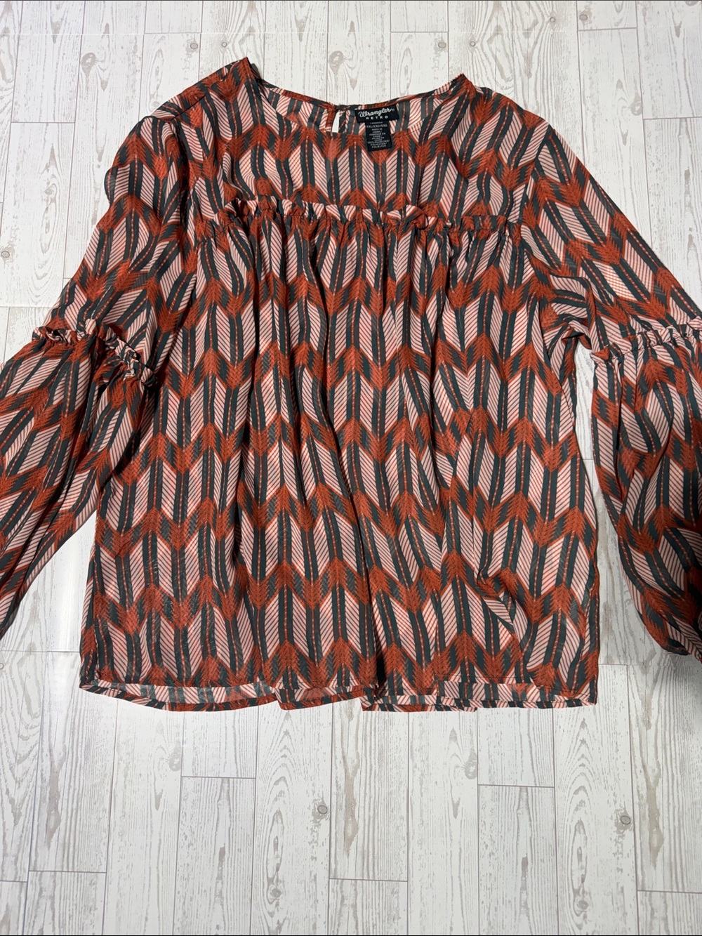 Wrangler Retro Chevron-Print Peasant Blouse in Orange and Black